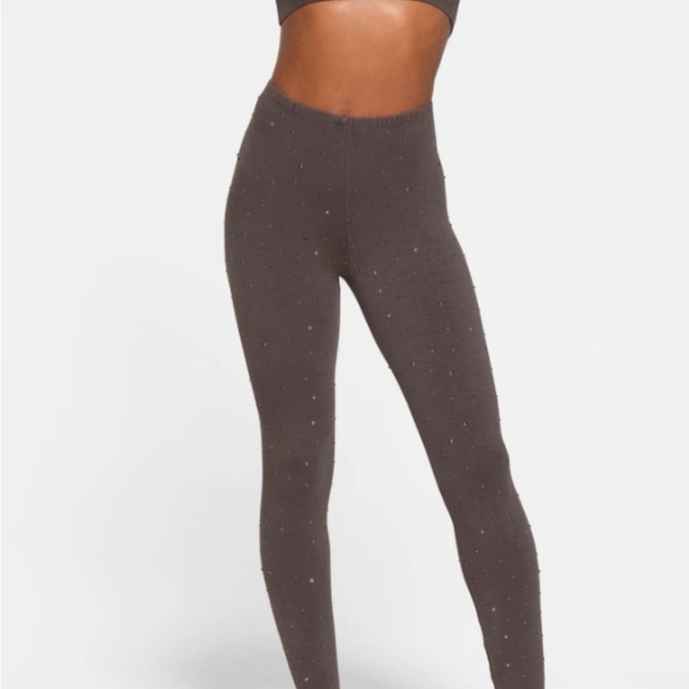 Nwt skims rare rhinestone leggings